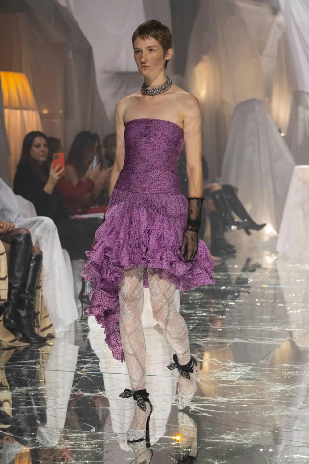 ハット VALENTINO SS25 Hats (6W2HGA65TSP QXA) Valentino SS25: What went down at Alessandro Michele's big